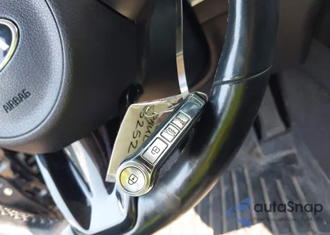 2018 Kia Stinger из США, поврежденный, VIN KNAE15LAXJ6016027